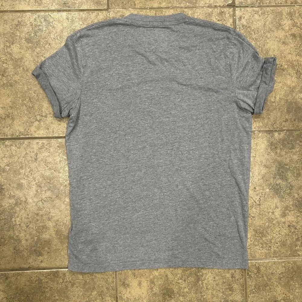 Abercrombie & Fitch Men's Grey Tshirt - Picture 3 of 4